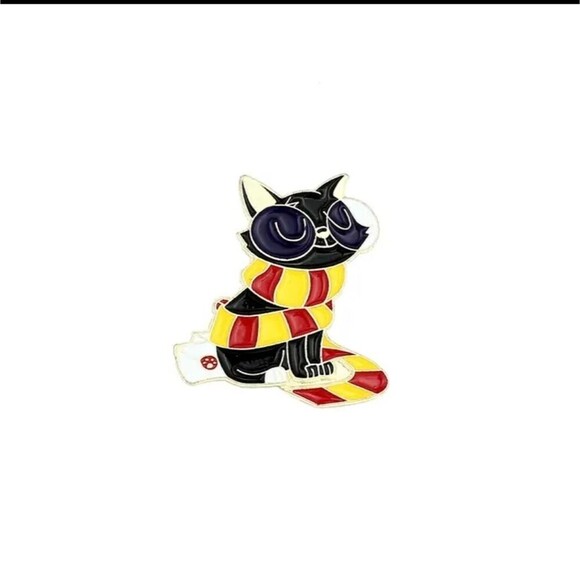 Harry Potter Hogwarts cat with glasses and scarf alloy pin - Picture 1 of 4